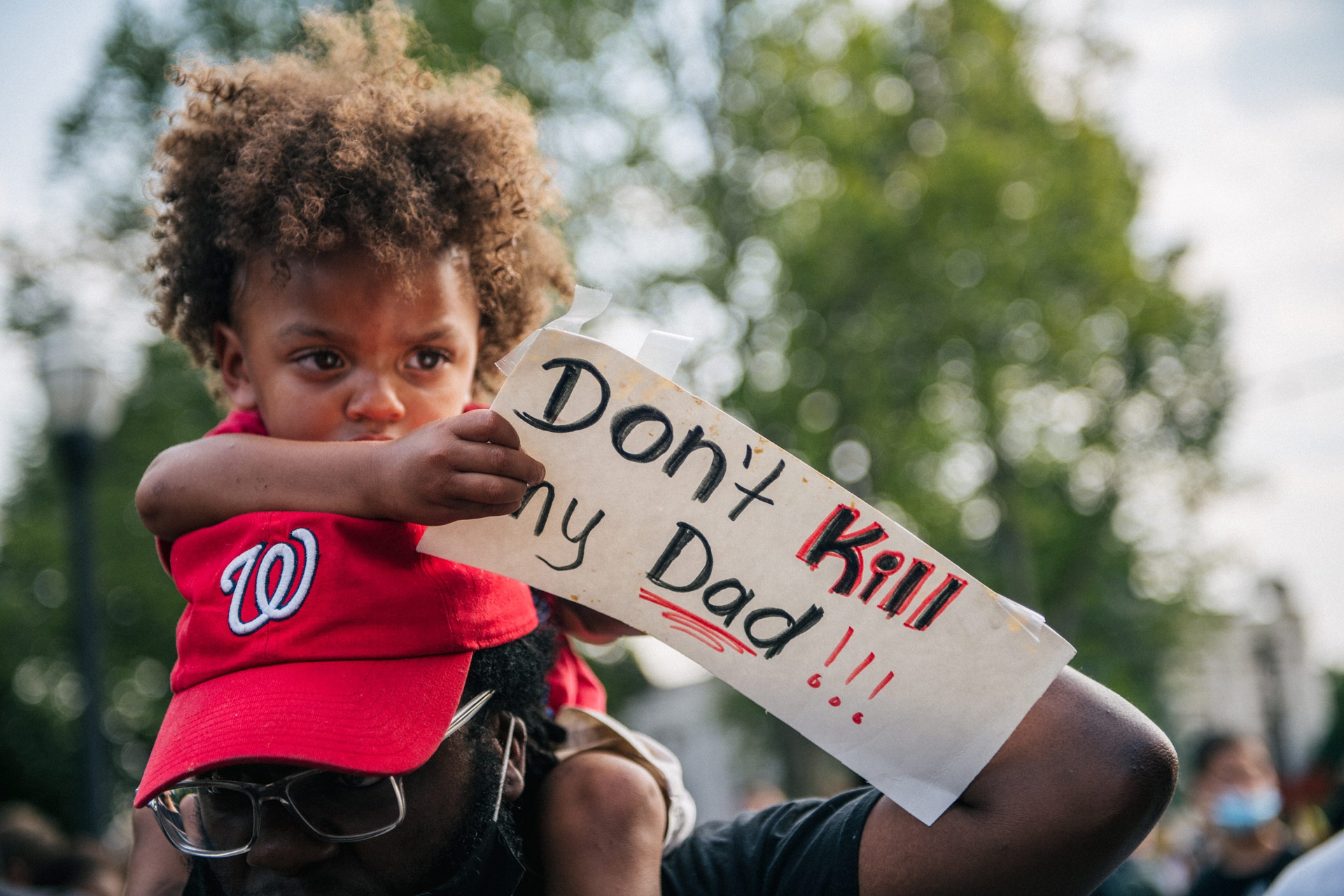 Un bambino durante le proteste per Jacob Blake