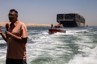 Un cargo norvegese ha bloccato il canale di Suez ma è stato disincagliato