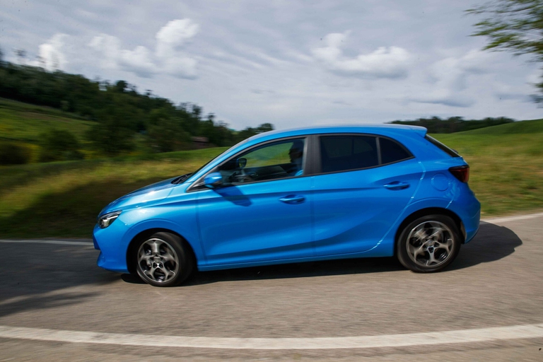 MG3, ibrida, test drive