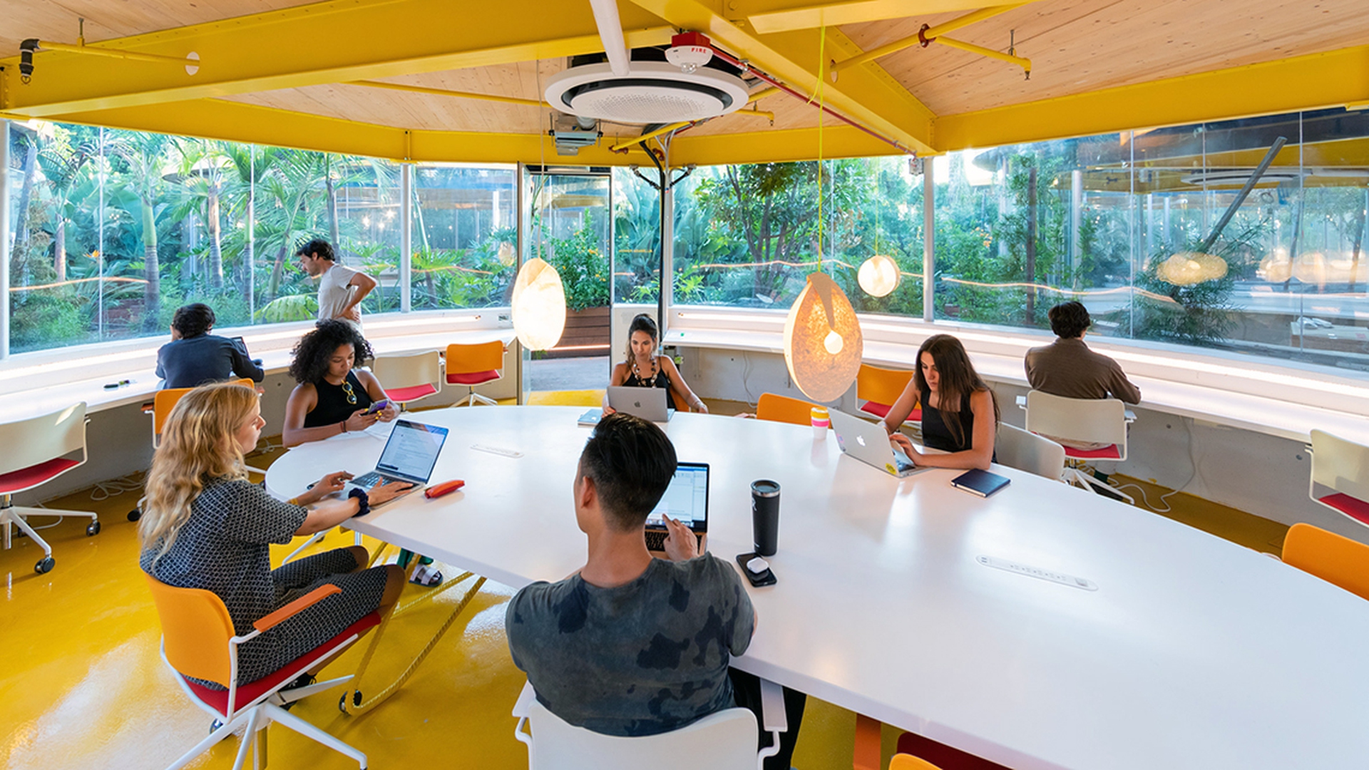 HolLA, la nuova sede di coworking Second Home a Los Angeles