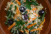 Insalata di couscous e verdure
