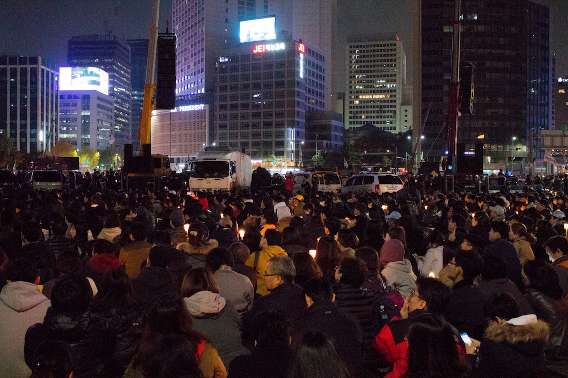 Photos of protests in Seoul for President Park's resignation