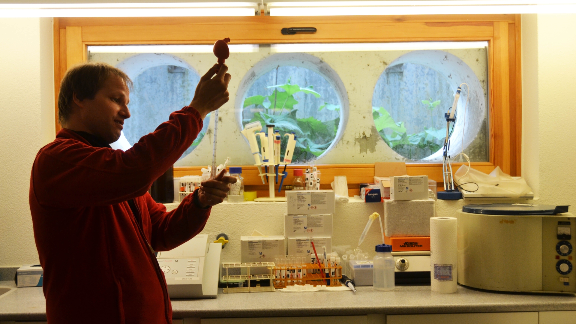 Il laboratorio del Centro di biologia alpina in val Piora