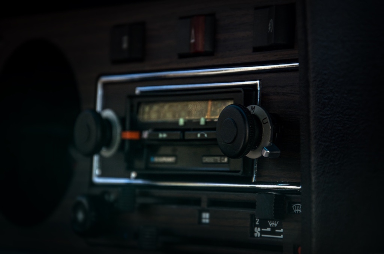musica alla guida traffico antistress auto cuore salute attenzione