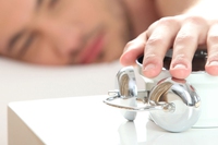 Sindrome da cambio di stagione, l’omeopatia contro i disturbi causati dal ritorno all’ora solare