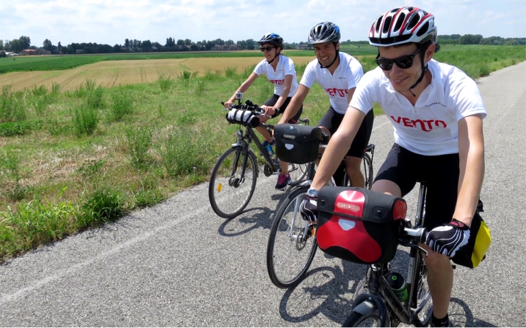 vento bici tour pista ciclabile maglietta