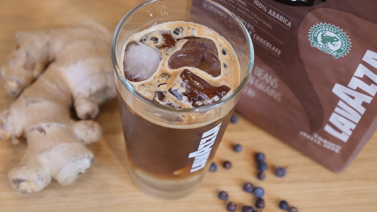 Il caffè del Piccolo va in scena