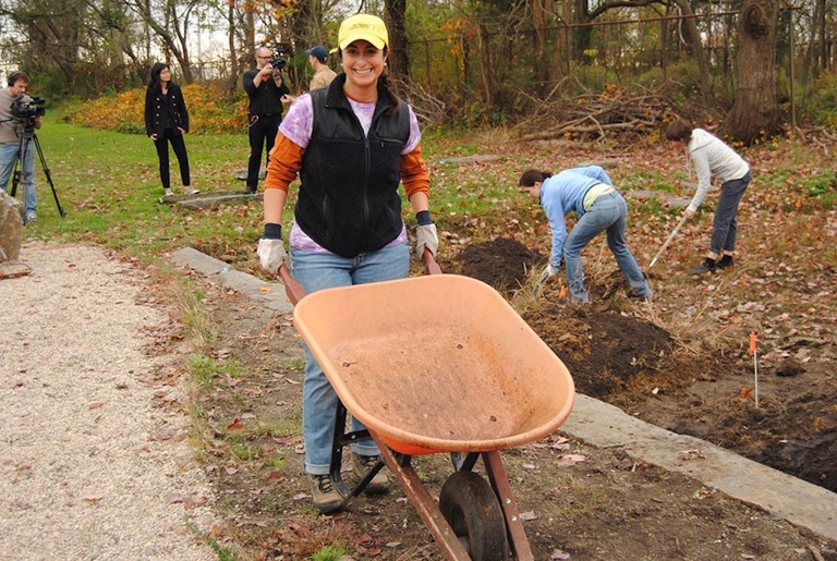 seaside-vilalge-bridgeport-stormwater-garden-nature-conservancy