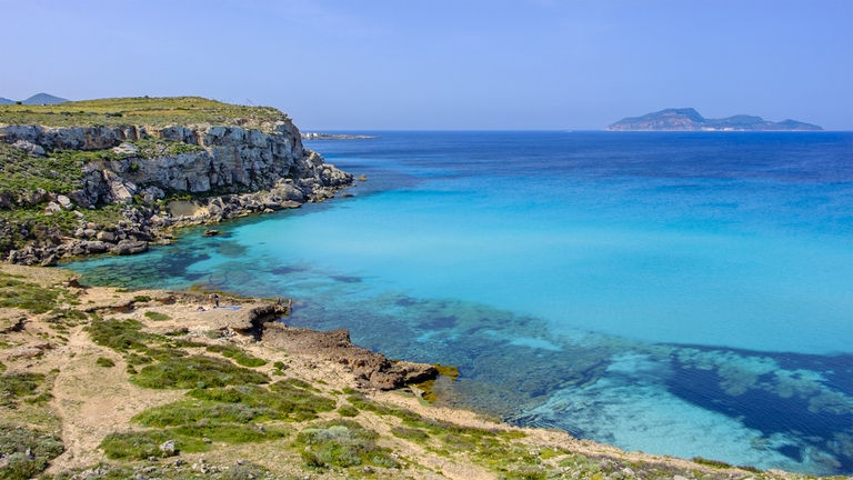 Alle isole Egadi una scuola di tutela del mare