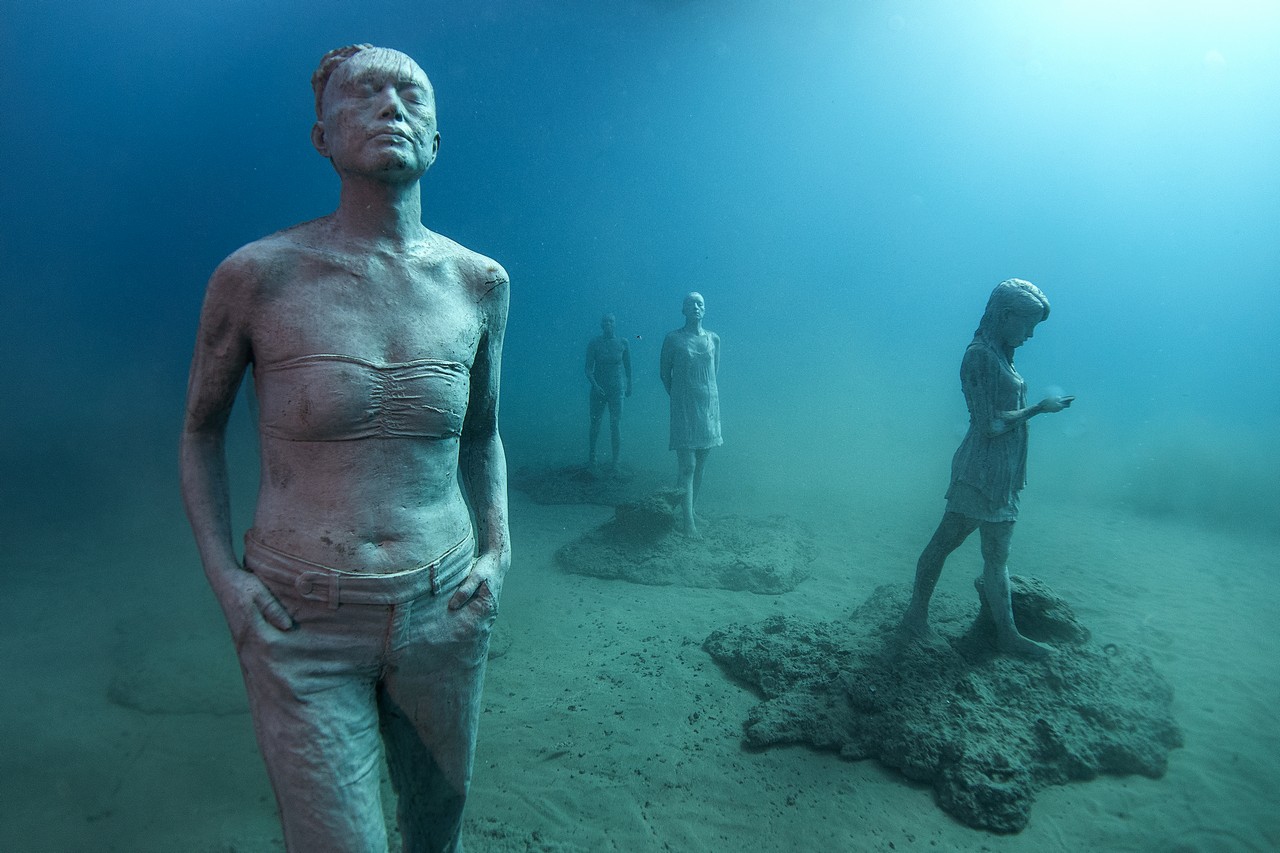 The Raft of Lampedusa. The sculpture dedicated to migrants