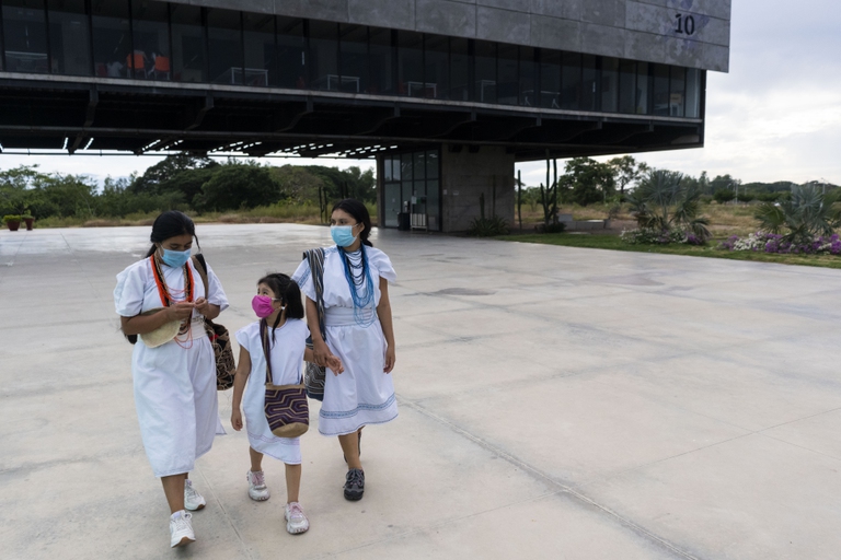 women in science, colombia
