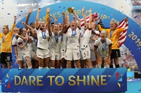 Stati Uniti, la nazionale di calcio femminile vuole colmare il gender pay gap