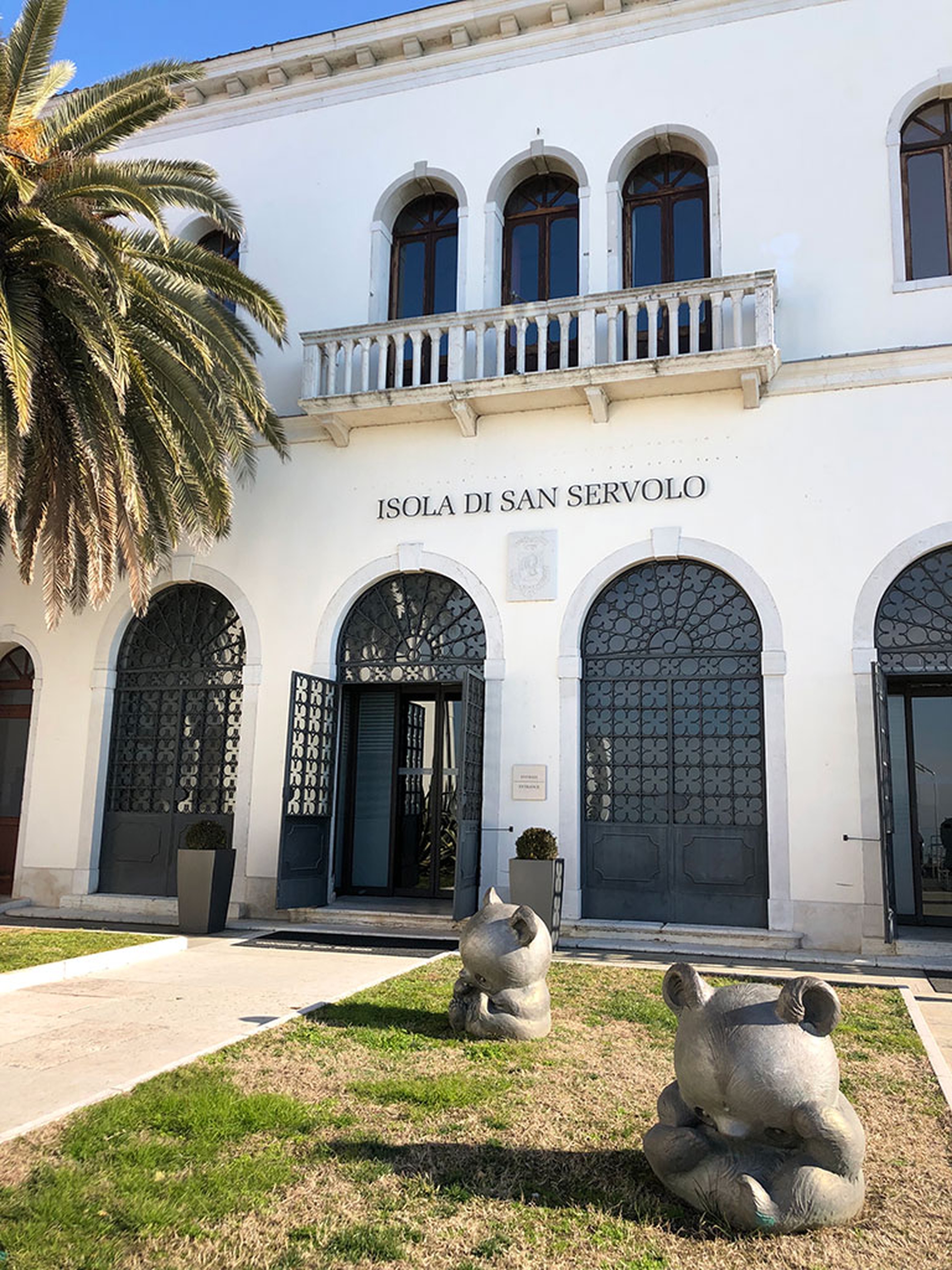 Venice international university