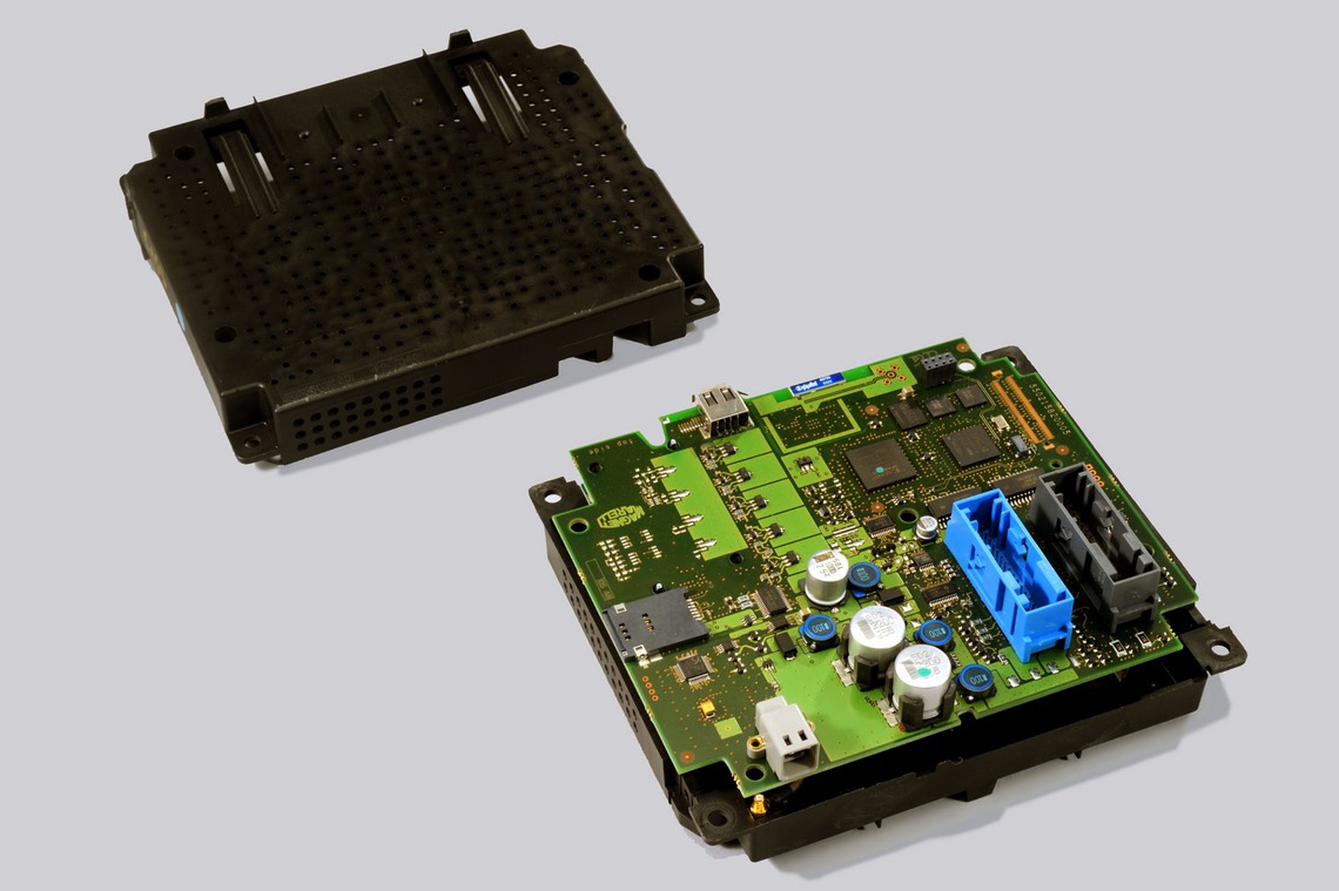 Guida autonoma, la Germania vuole la scatola nera