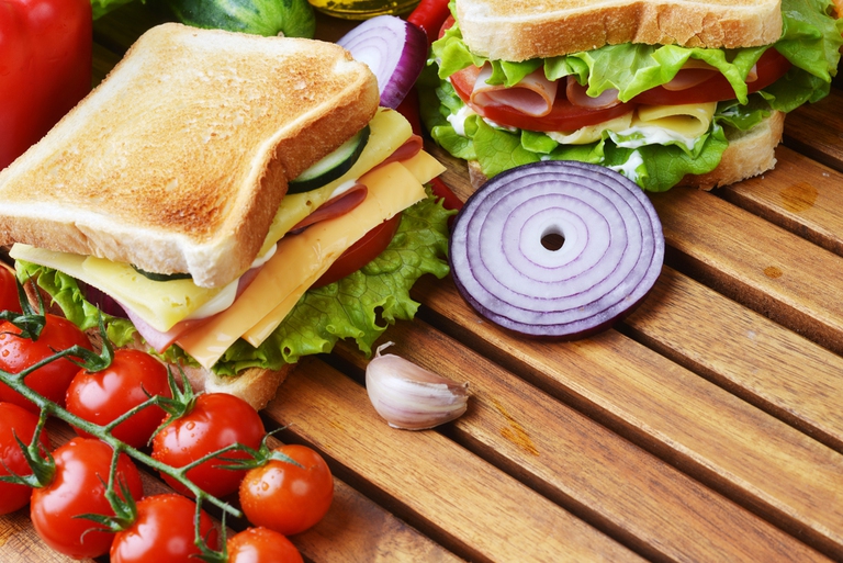 insulin carbohydrates protein metabolism