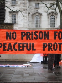 Over 120 lawyers vow not to prosecute climate activists