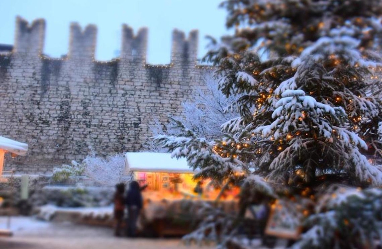 d6198197-827e-4267-96f4-6ac74cdfea92