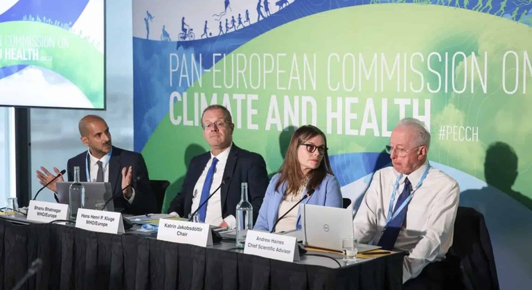 Alcuni dei membri della commissione indipendente dell'Oms che ha fornito raccomandazioni su clima e salute