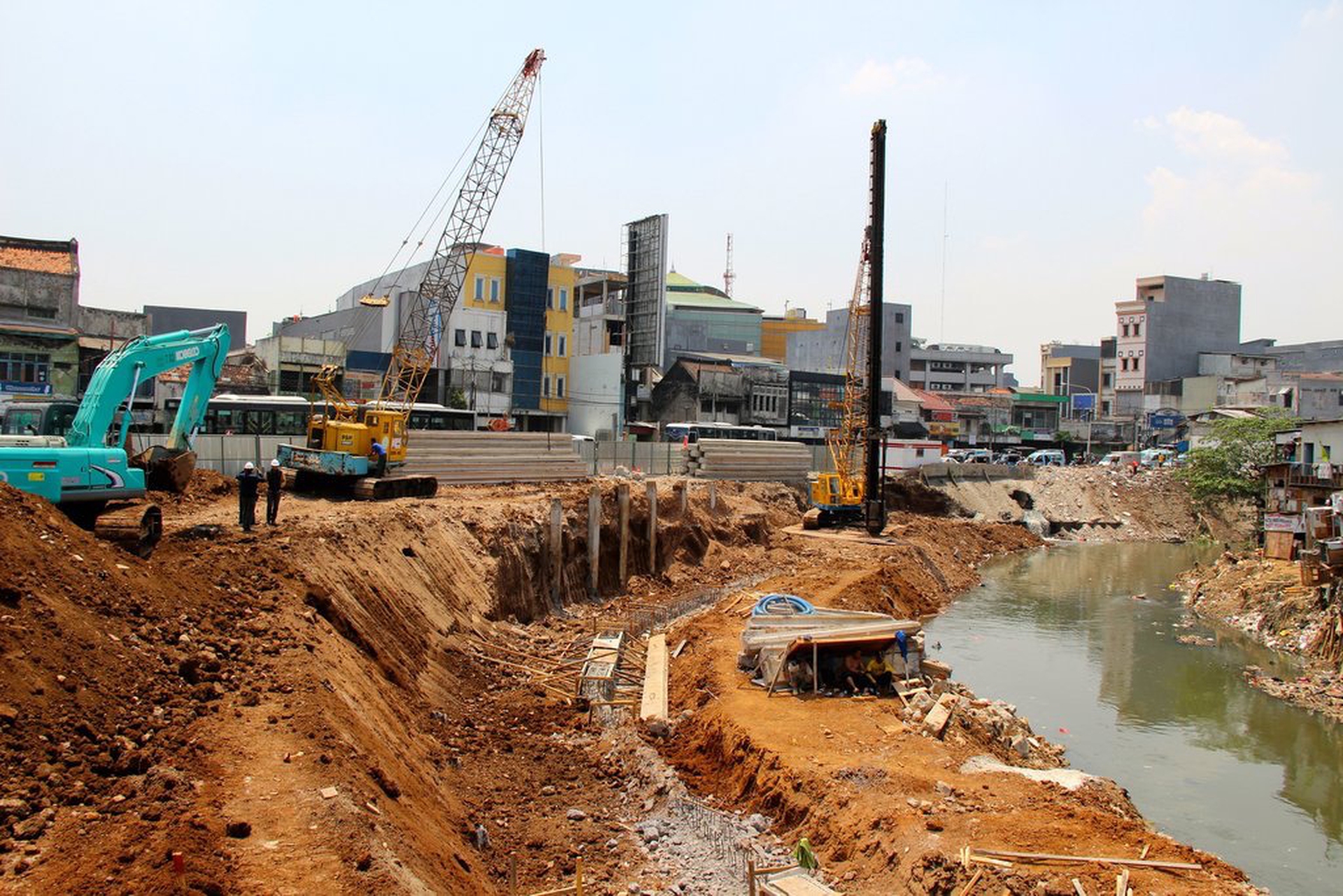 ciliwung-construction