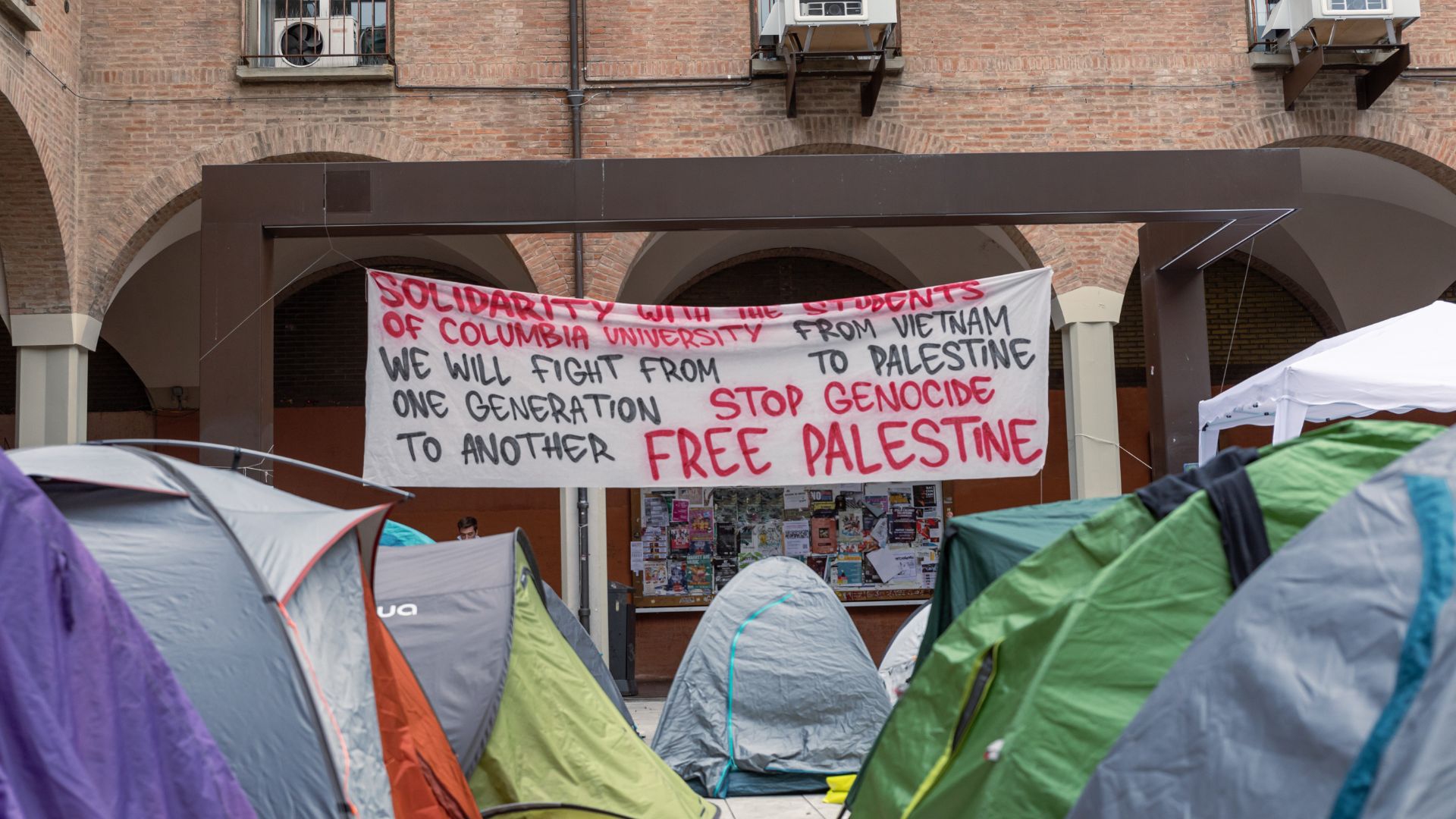 Manifestazione bologna