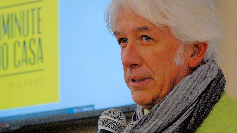 Francesco Ardito è l'ideatore di Last Minute Sotto Casa, con cui i negozianti possono mettere in vendita a prezzi ribassati la loro merce fresca, che rischia di avanzare, e permettere alle persone di venirle a comprare.