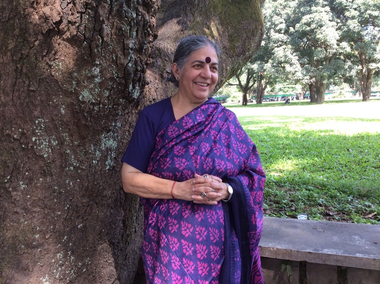 Vandana Shiva contro il cibo artificiale