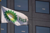 Come il coronavirus ha colpito i giganti del petrolio. L’ad di BP accelera sulla transizione energetica