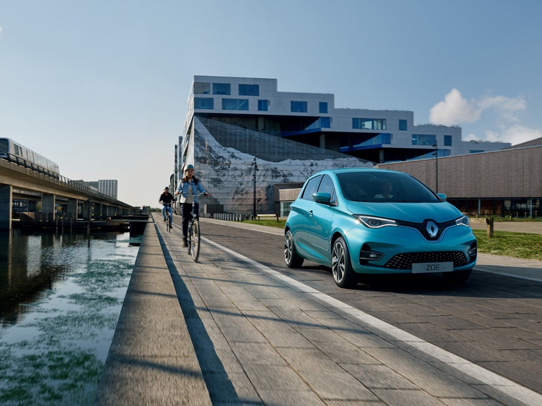 Giunta alla sua terza generazione, Renault Zoe è una delle auto elettriche più vendute d'Europa. A cambiare soprattutto lo stile, gli interni e la potenza della batteria. ©Renault