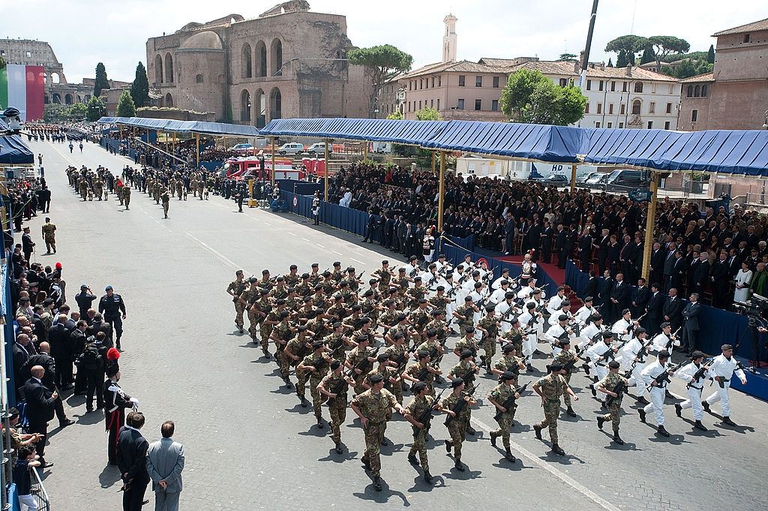 parata 2 giugno 2011