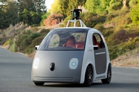 Google costruisce l’auto che si guida da sola