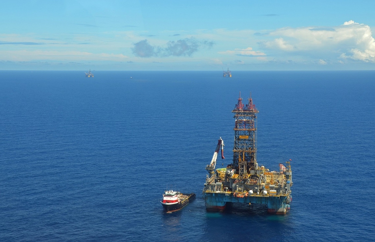 Piattaforma petrolifera off-shore