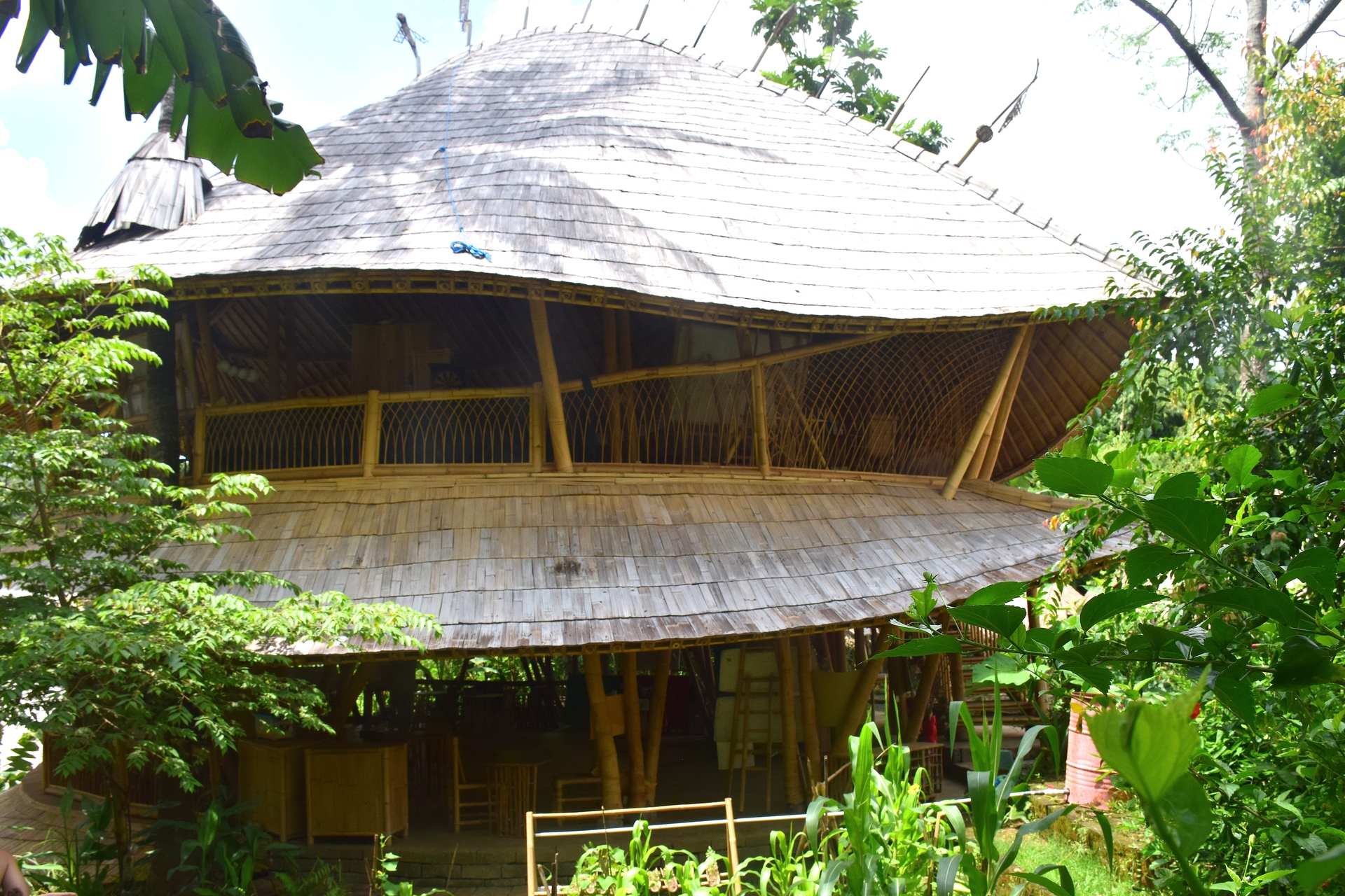 L'esterno della Greenschool di Bali