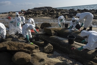Thailandia. Il petrolio minaccia spiagge e coralli dopo il guasto a un oleodotto