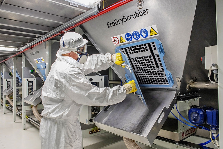 plastica sostenibile per la produzione delle auto