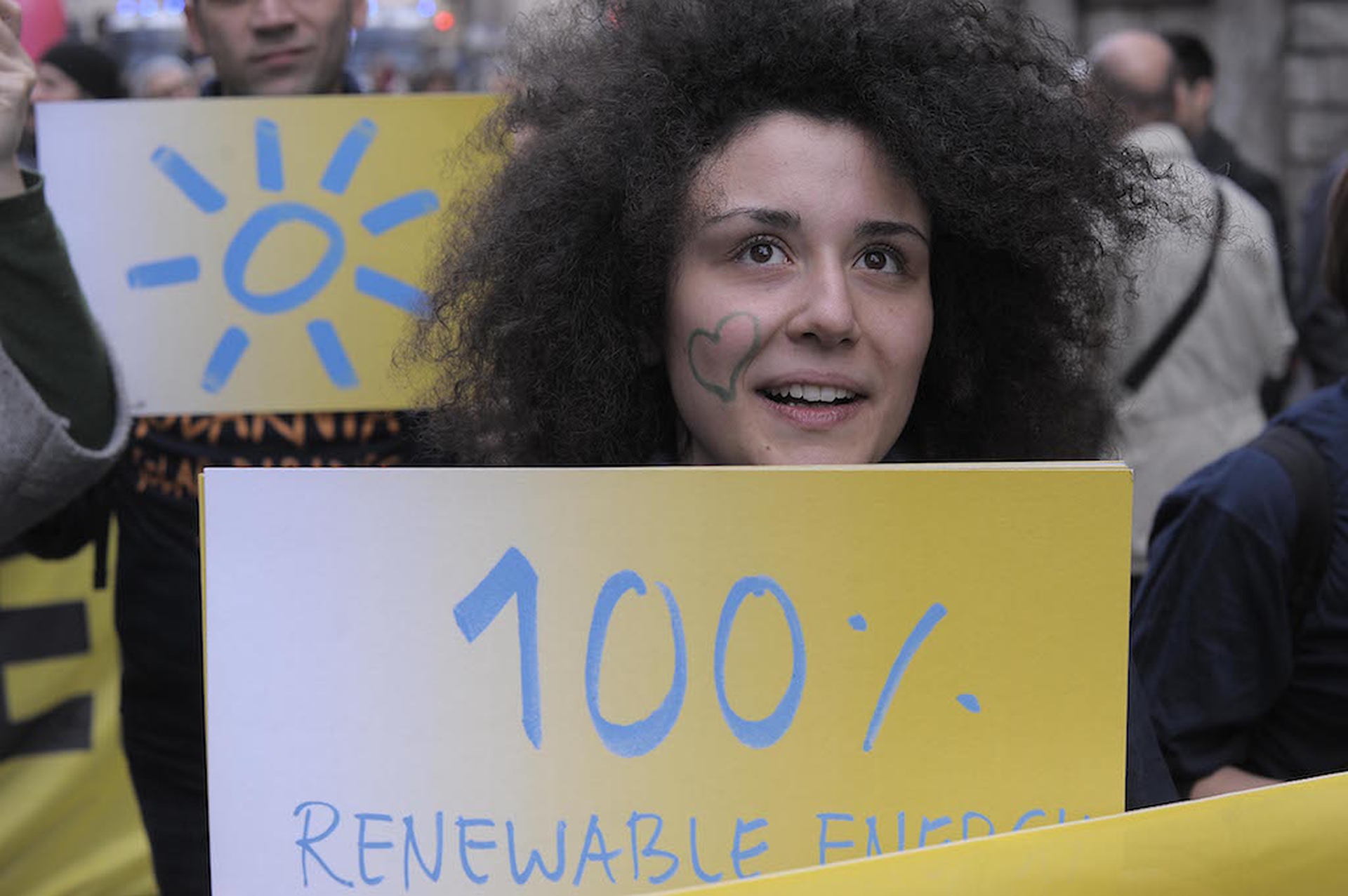 Marcia per il clima. Le immagini dei 15 mila a Roma