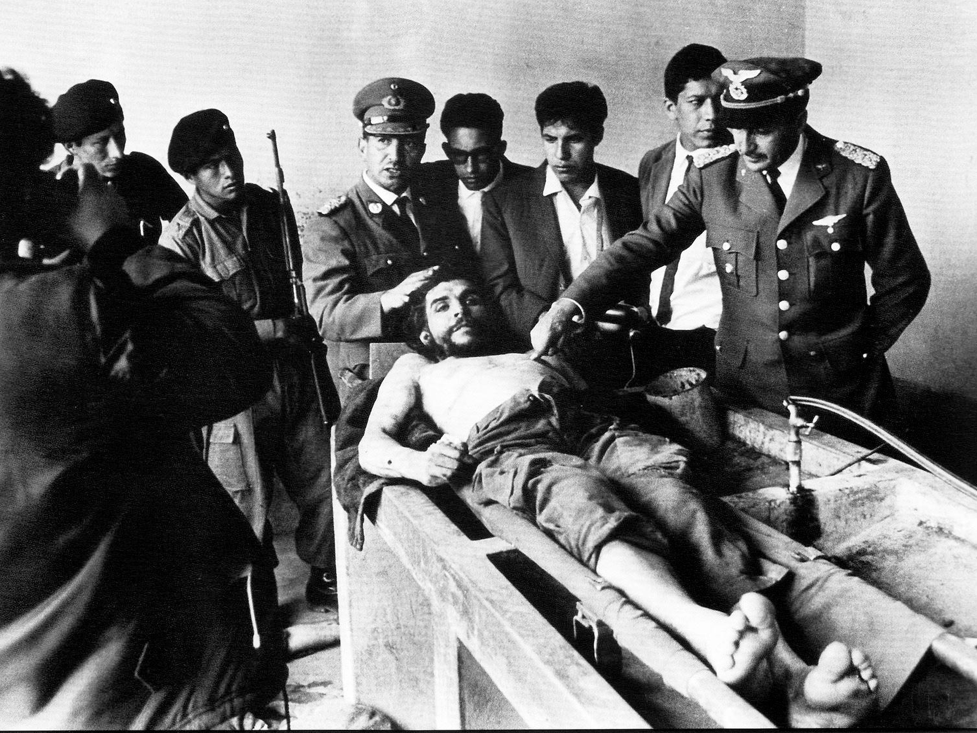 1967 Marc Hutten, foto del cadavere del Che
