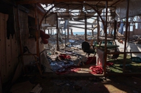 Israele ha bombardato uno degli ultimi internet café di Gaza, causando una strage