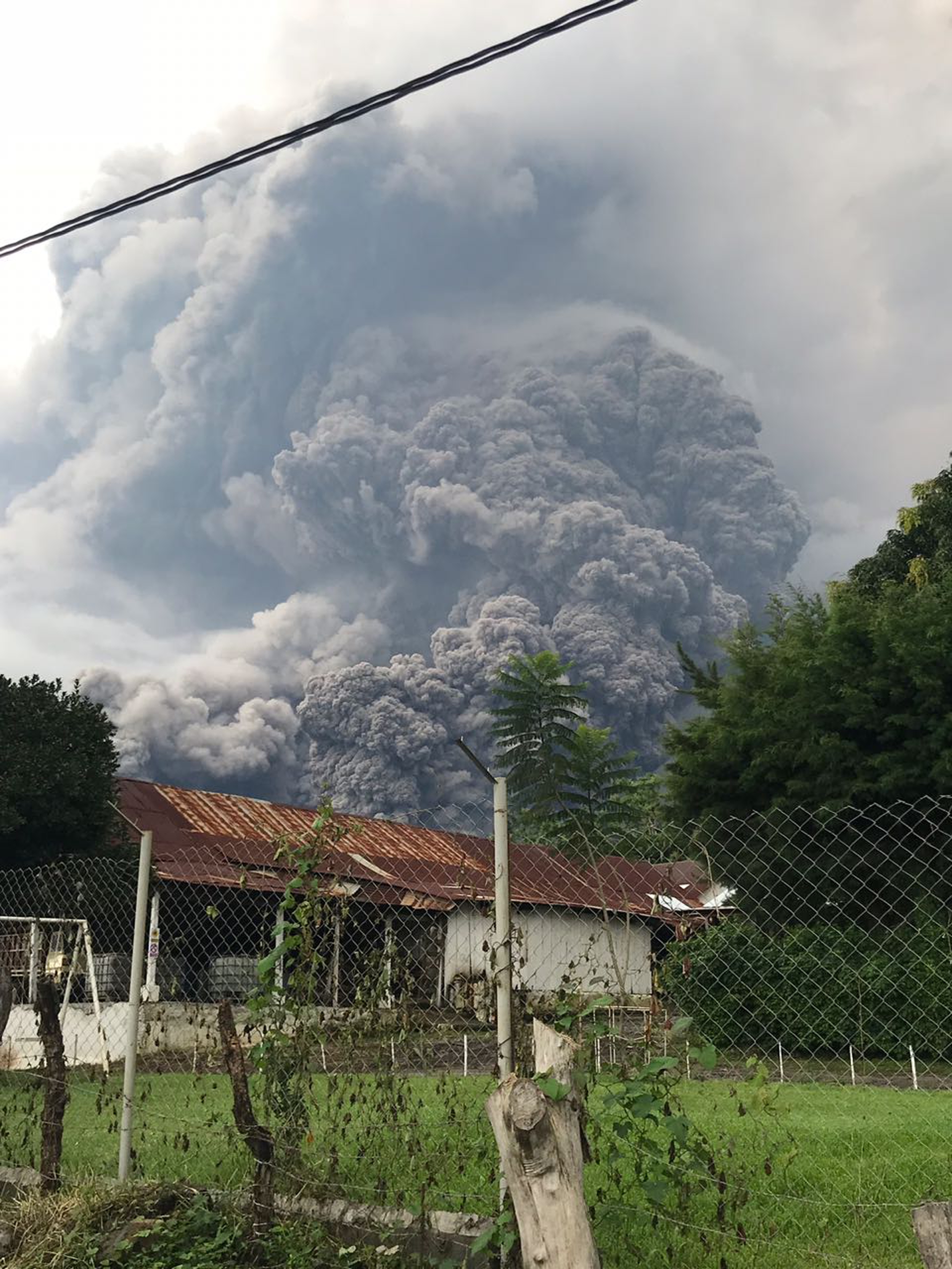 L'eruzione del vulcano Fuego, in Guatemala