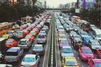 Demenza, vivere vicino a strade trafficate può aumentare il rischio