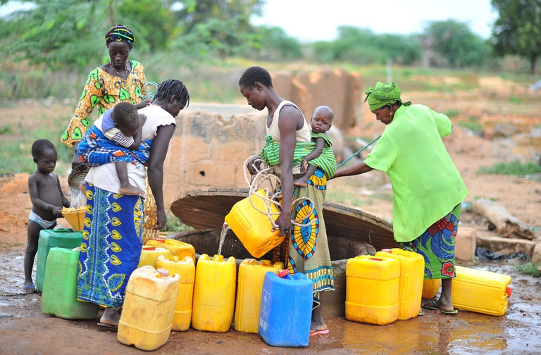 africa-donne-guillaumegaffiot