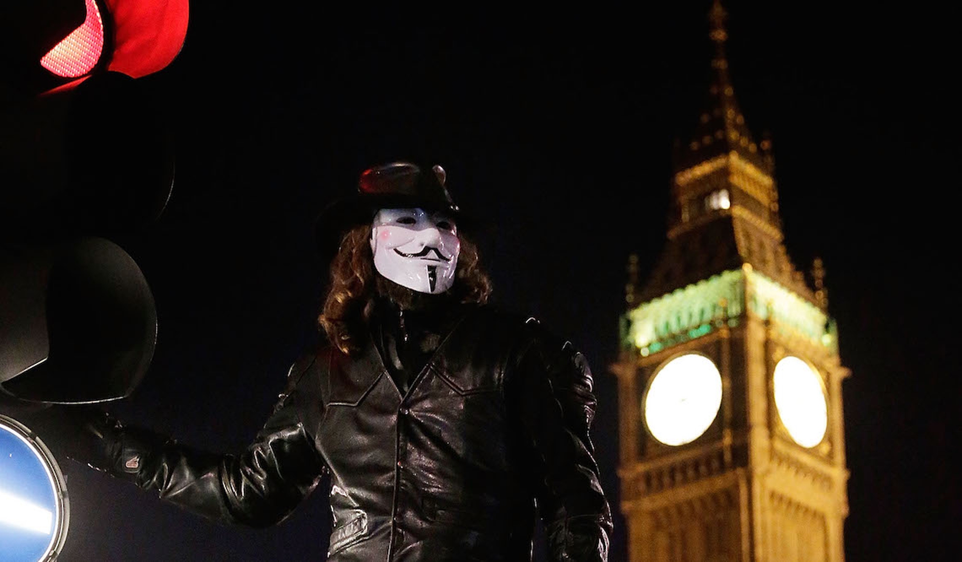 Anonymous corteo Big Ben