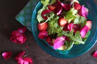 Insalata di rose, ricetta semplice