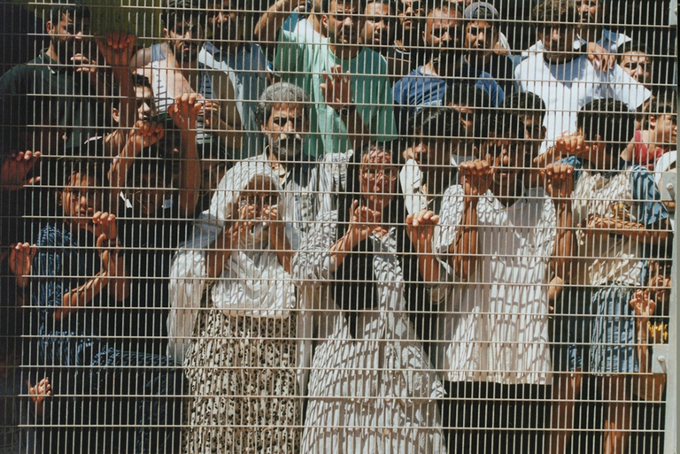 Immigrati in centro australiano di detenzione