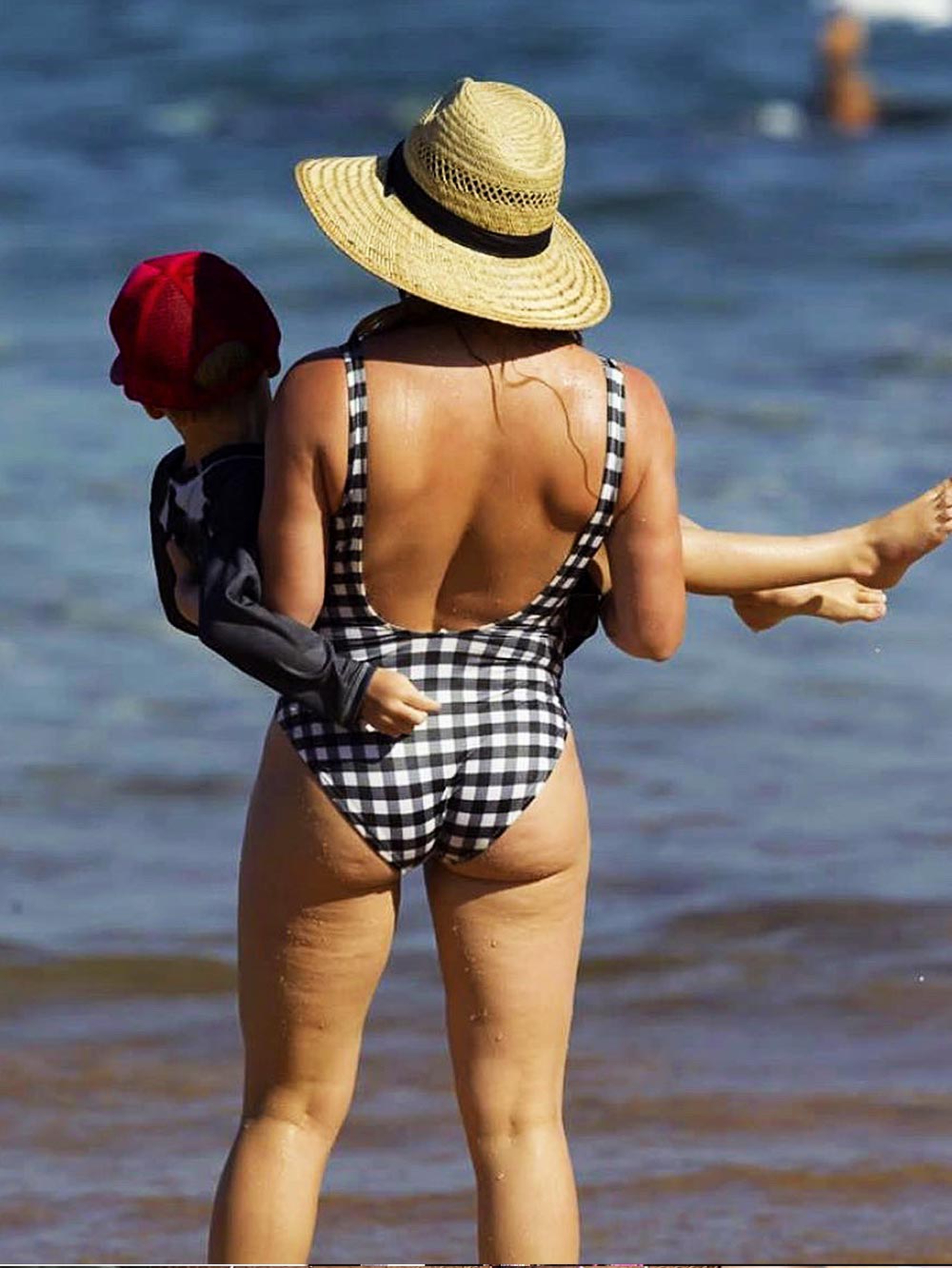 body-shaming-hilary-duff