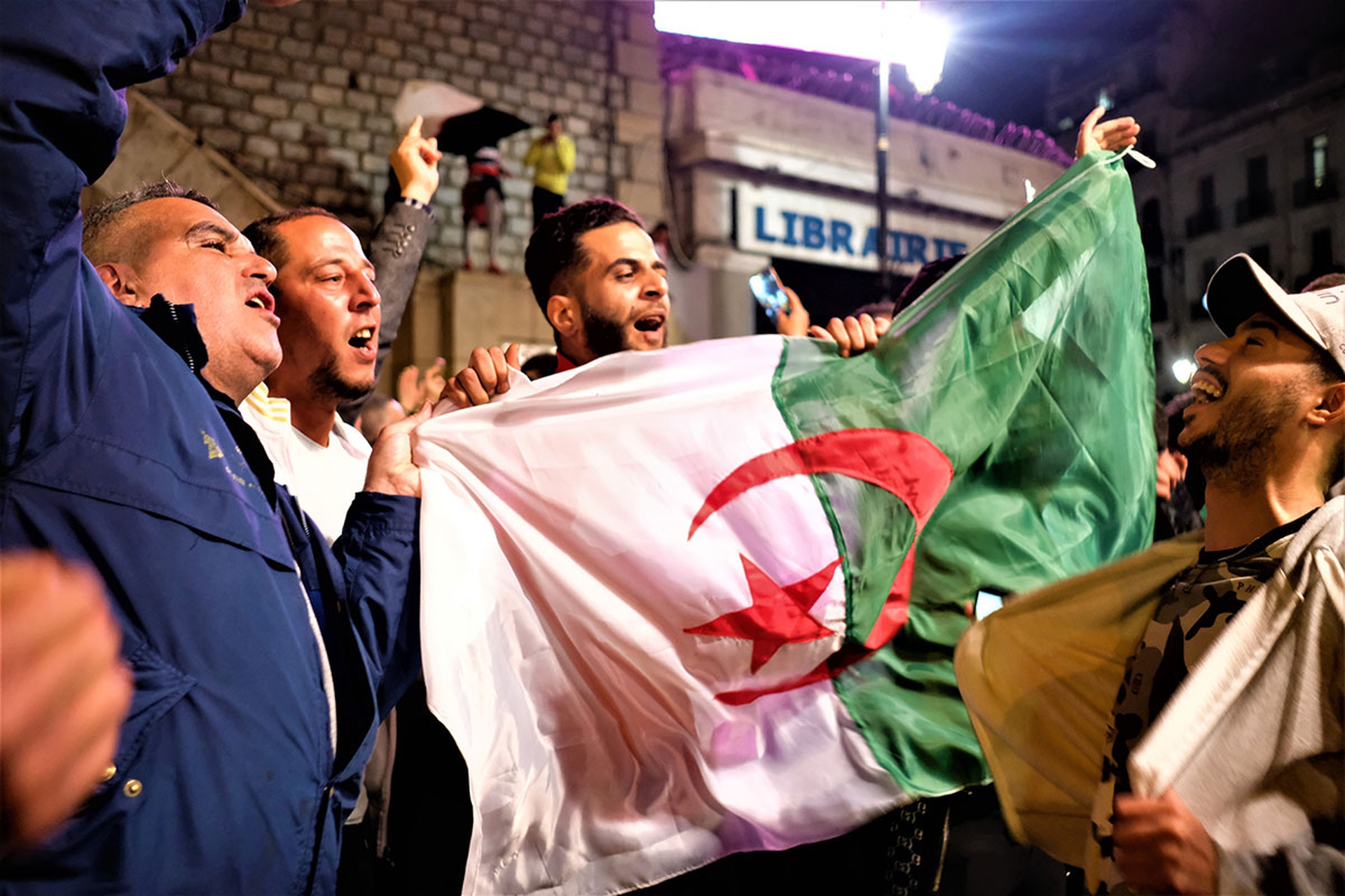 Algeri, città aperta