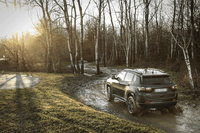 Jeep Compass, com’è cambiata l’ibrida plug-in più venduta in Italia