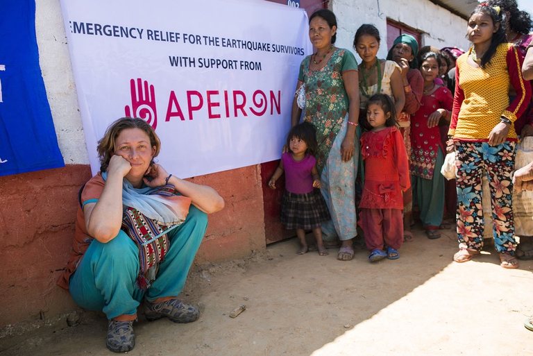 Barbara Monachesi responsabile di Apeiron onlus in Nepal durante il terremoto del 2015