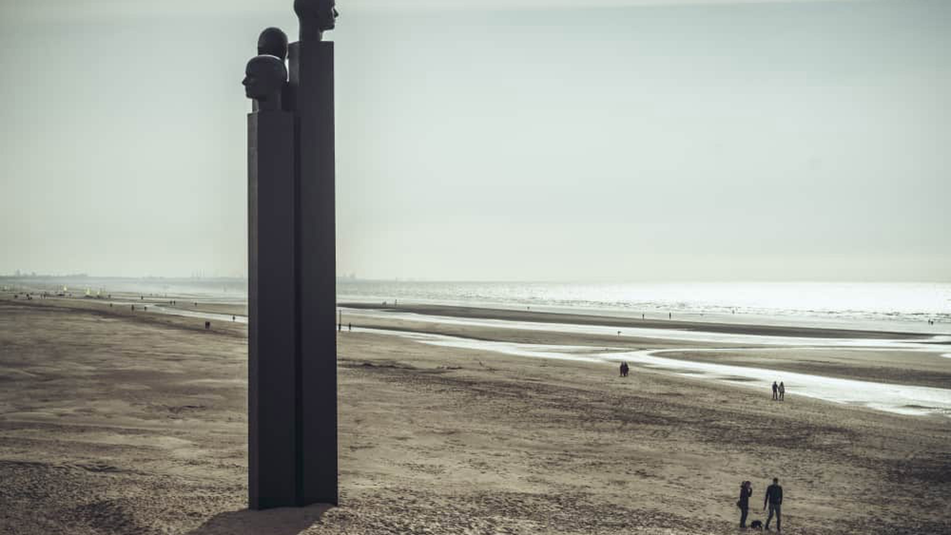 De Drie Wijsneuzen van De Panne, Jos de Gruyter en Harald Thys , foto_ Jimmy Kets © Westtoer-Low-Res.tiff copia